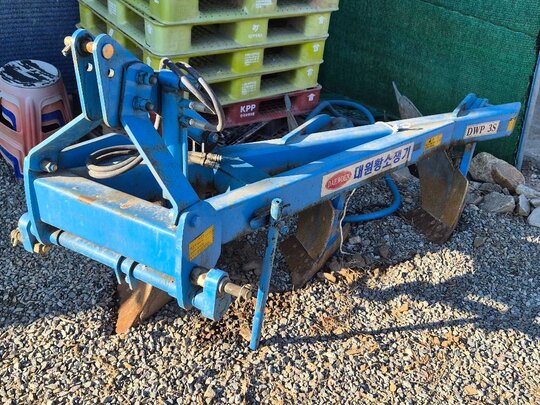  쟁기 3련 단용 앞좌측면