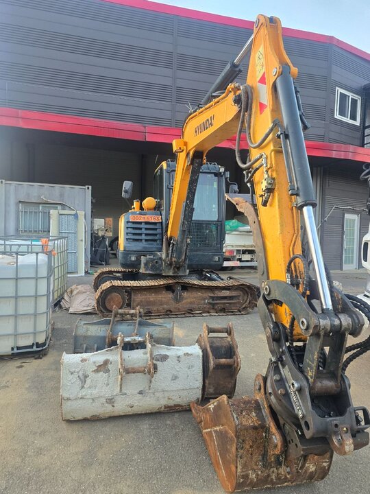 Hyundai Excavator HX60MT (6.0톤) 앞좌측면
