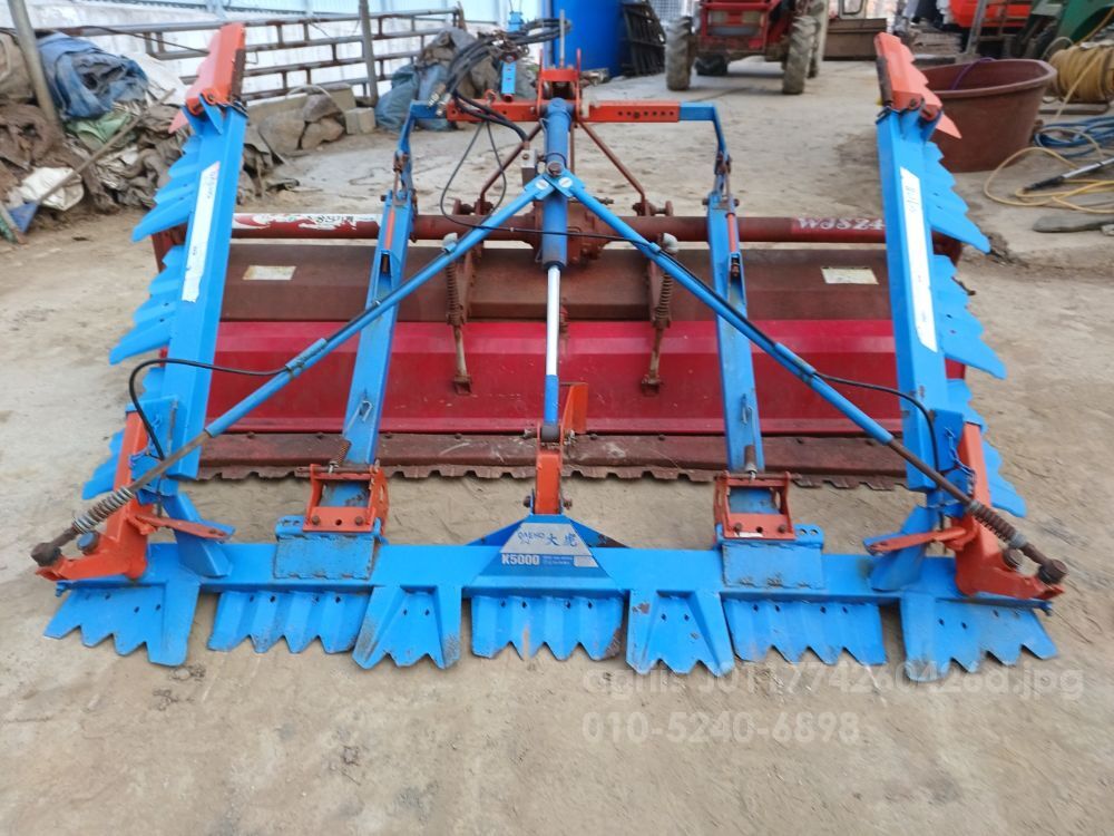Daeho Harrow K5000  뒤우측면