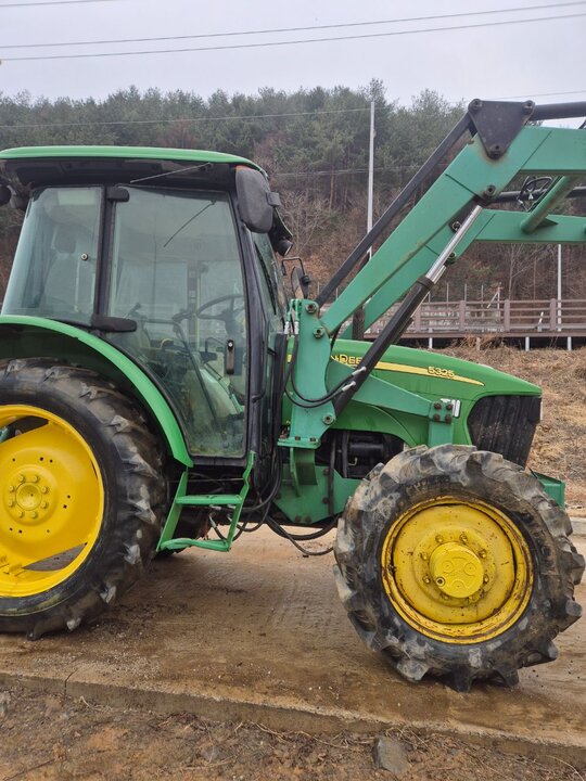 JohnDeere Tractor 5325 (66hp) 앞좌측면