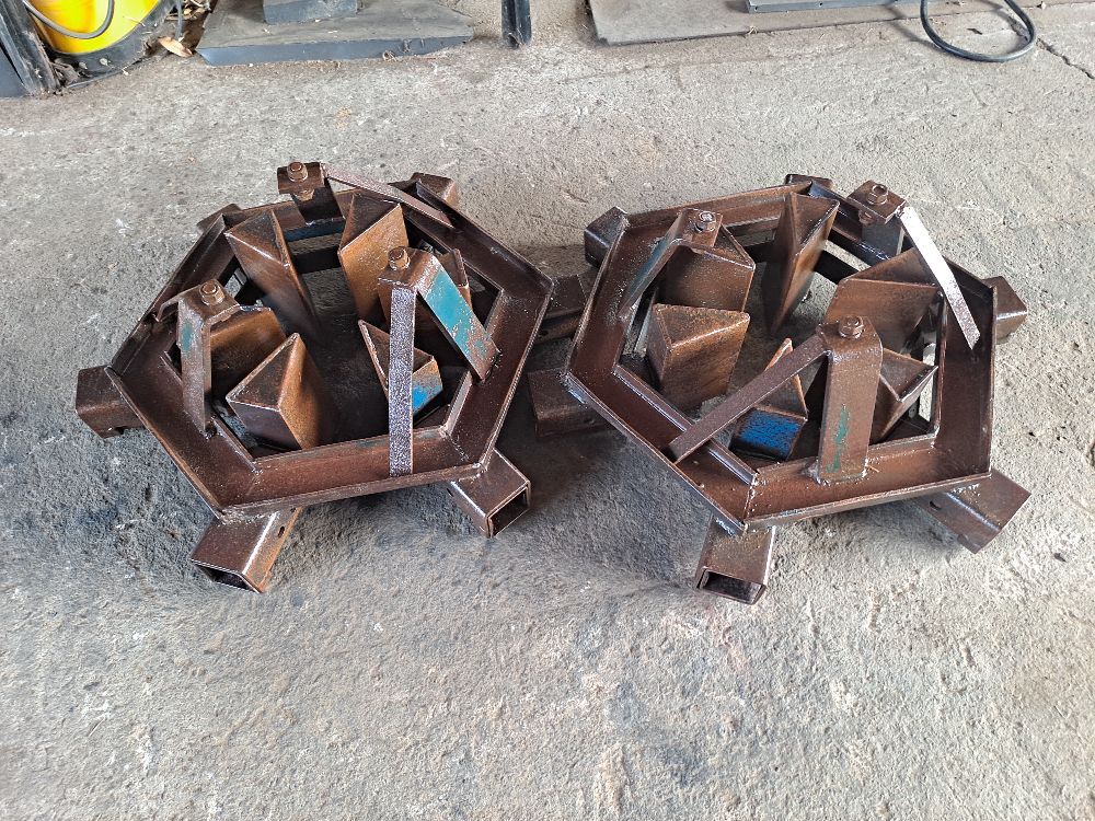 대동 35트랙터철바퀴 철바퀴ㅡ 뒤우측면