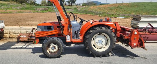 Daedong Tractor D380L (38hp) 앞좌측면