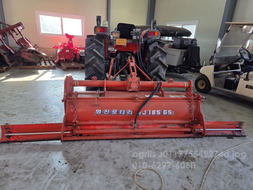 Kubota Tractor L440 (44hp) 뒤우측면