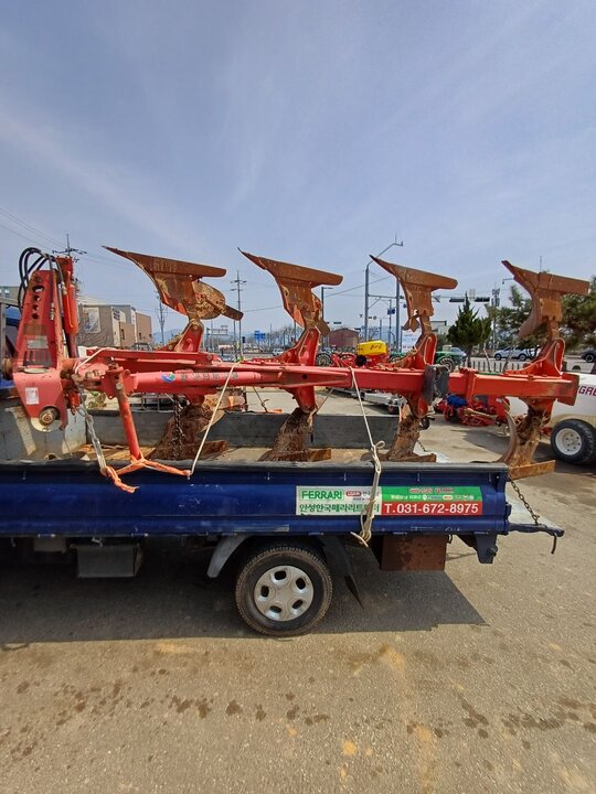 주 ㅈ원터내셔널 쟁기 K6144 앞좌측면