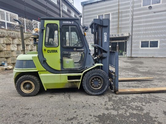  Forklift FX3530-2 (3.5톤) 앞좌측면