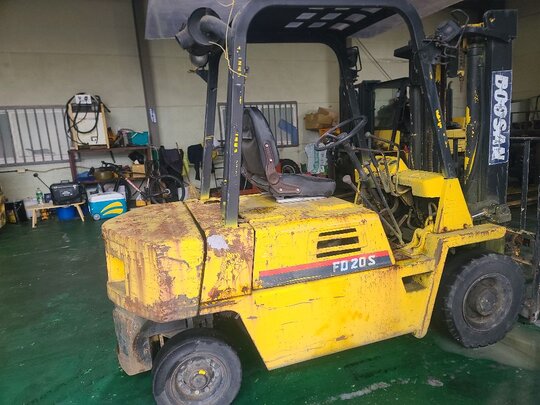 Doosan Forklift FD20S (2.0톤) 앞좌측면