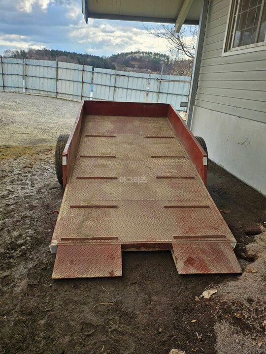  Trailer 4조  앞좌측면