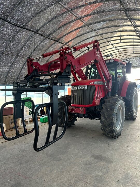 TYM Tractor TX1500 (145hp) 앞좌측면