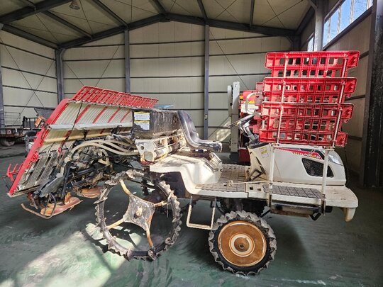 국제 이앙기 RGO-60SDY (6조식) (6조식) 앞좌측면