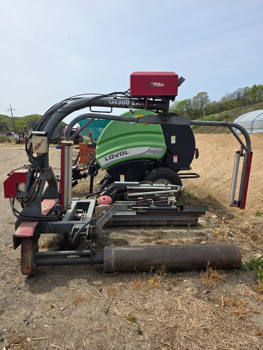  Bale Wrapper LW900-2AR  앞좌측면