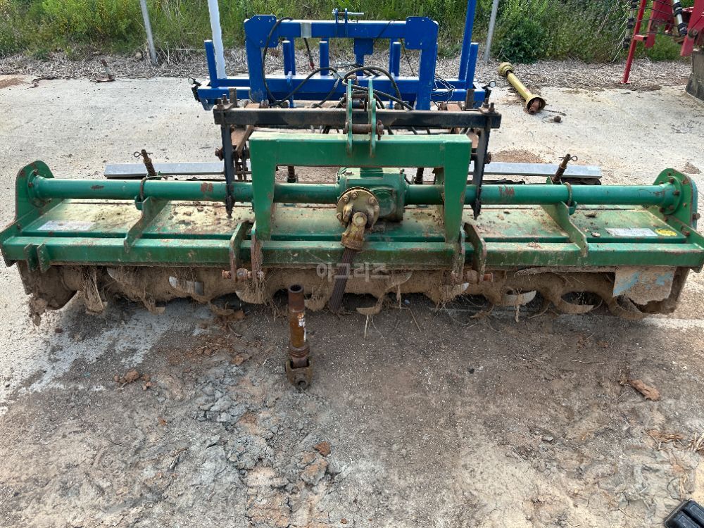 위캔SGW2800 로타리 sgw2800 (경폭280cm) 뒤우측면