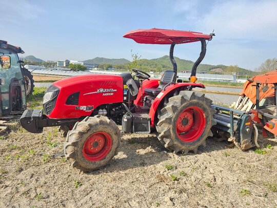 Kukje Tractor A4800 (48hp) 앞좌측면