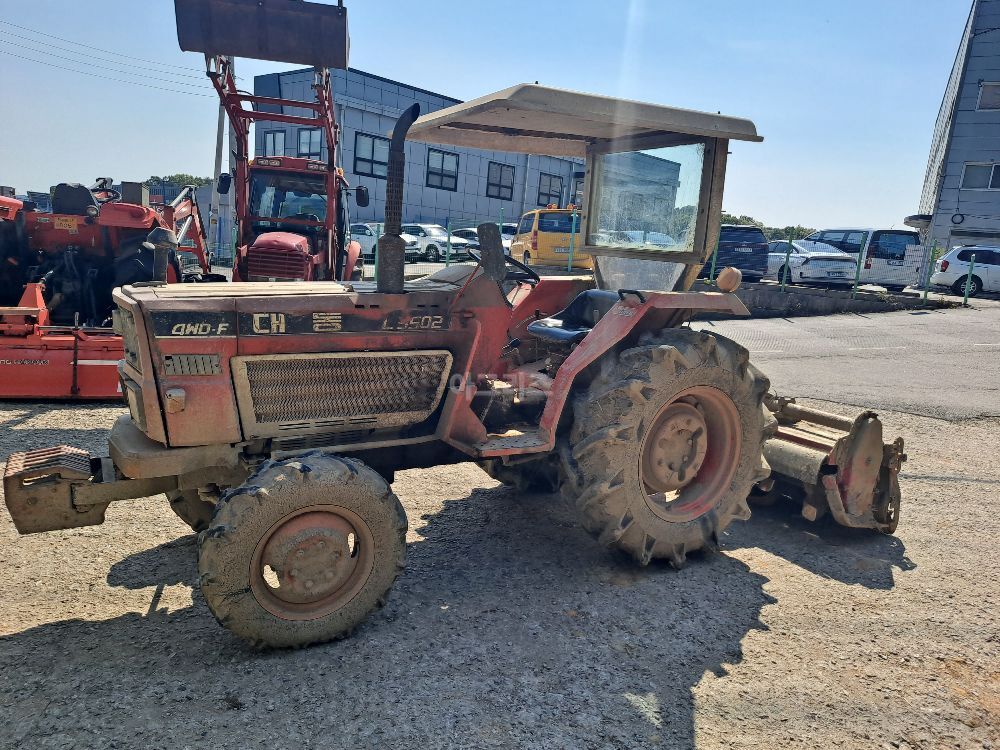 대동 트랙터 L3502 (35마력) 뒤우측면
