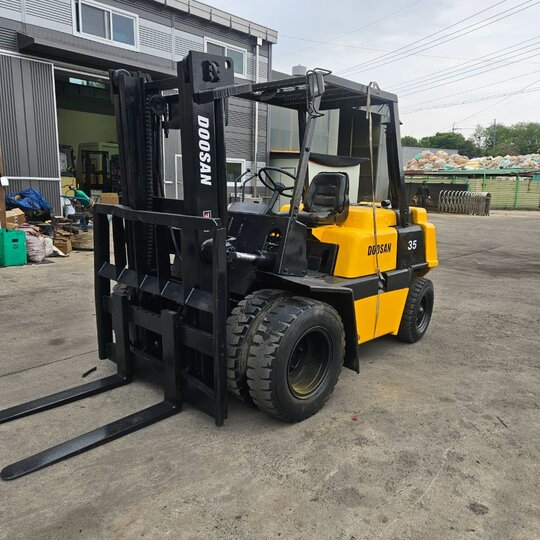 Doosan Forklift FD35M (3.5톤)