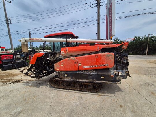 Daedong Combine Harvester DXM85G-CB (5Rows) 앞좌측면