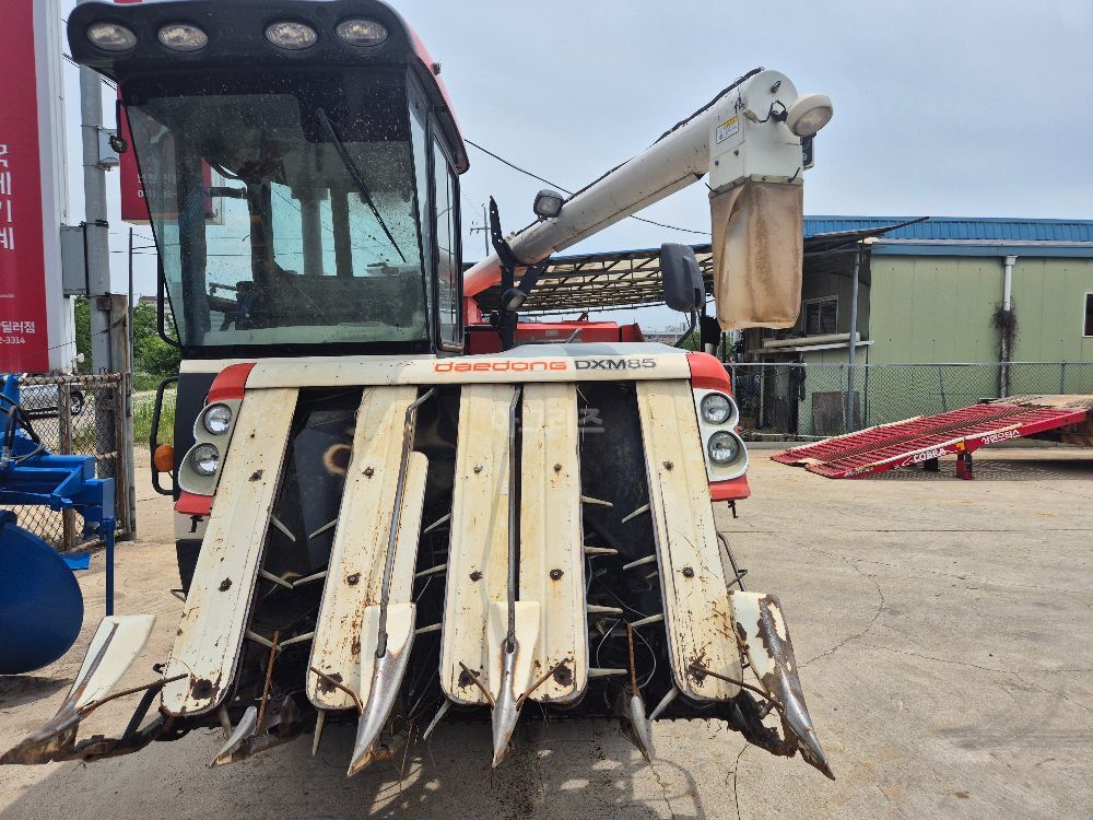 Daedong Combine Harvester DXM85G-CB (5Rows) 뒤우측면