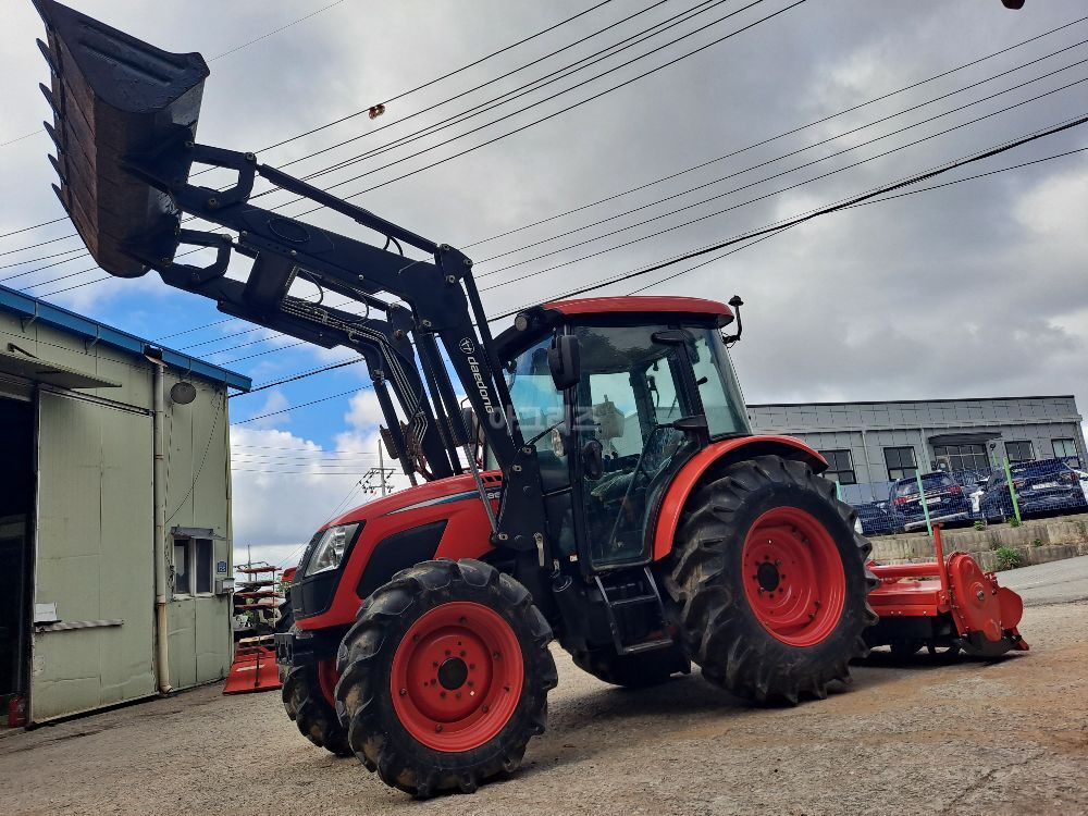 Daedong Tractor RX730PSC (73hp) 뒤우측면