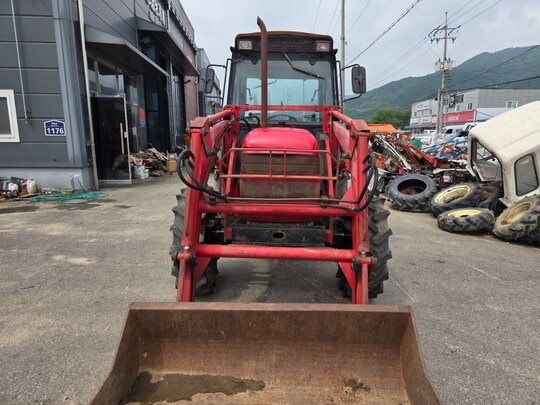 LS 트랙터 LT530D (51마력) 앞좌측면