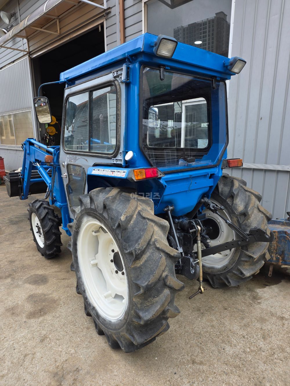 TYM Tractor T4340 (43hp) 뒤우측면