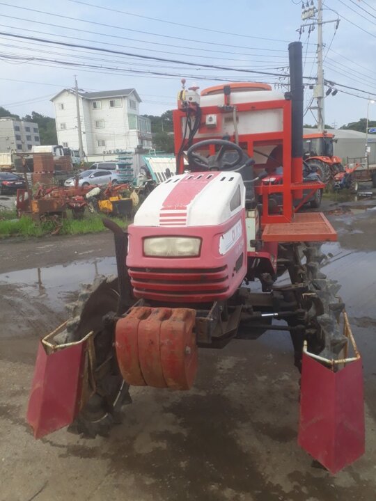 아세아 승용관리기 CFM-1200 앞좌측면