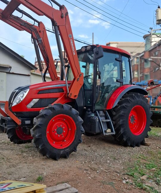 대동 트랙터 PX850PSC (85마력) 앞좌측면