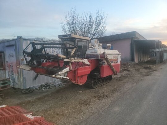 Yanmar Combine Harvester Ca700  앞좌측면