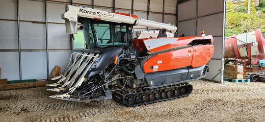 Kubota Combine Harvester ZR6130 (6Rows) 앞좌측면
