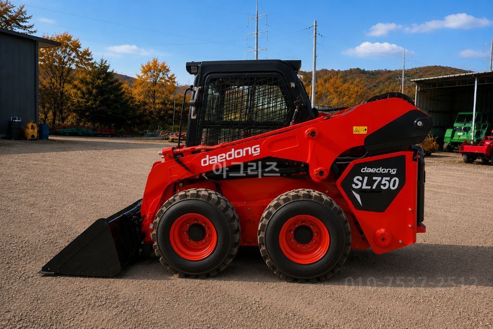 Daedong Skid steer loader 75마력 TL750스키로더  뒤우측면