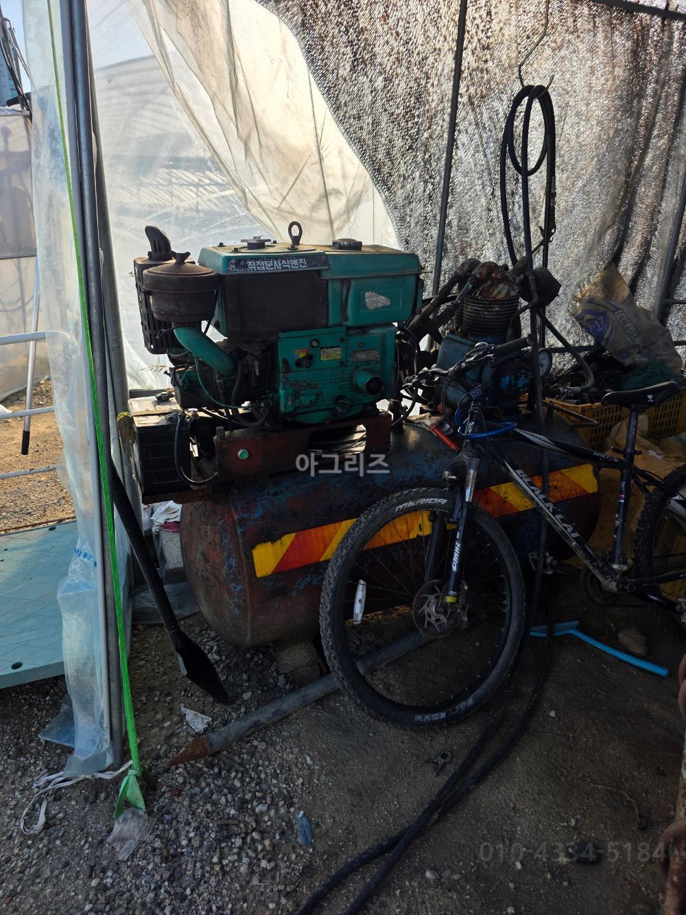 Daedong Power Tiller 엔진 콤프레샤 (10hp) 뒤우측면