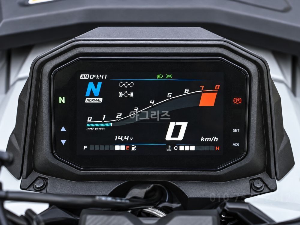 린하이 650cc 랜드포스 사륜사발이 뒤우측면