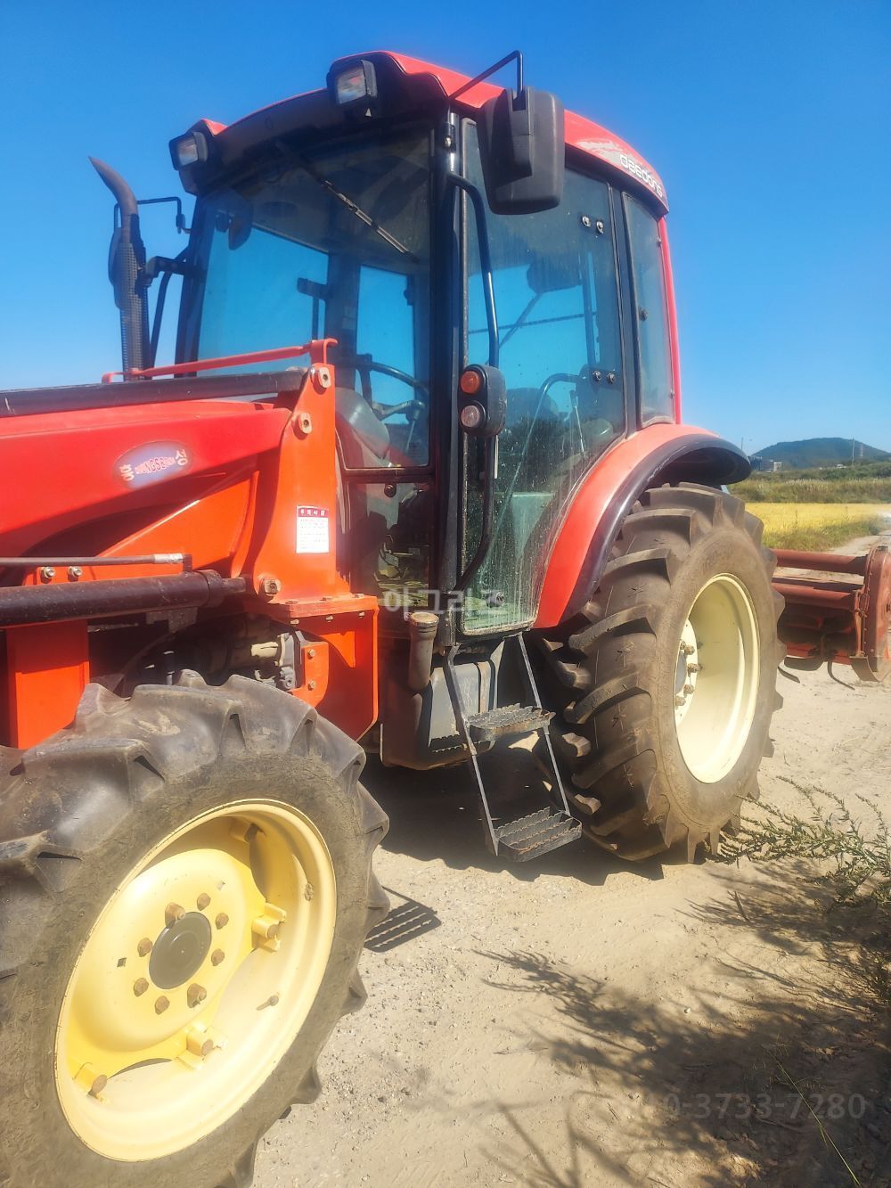 대동 트랙터 D702 (70마력) 뒤우측면