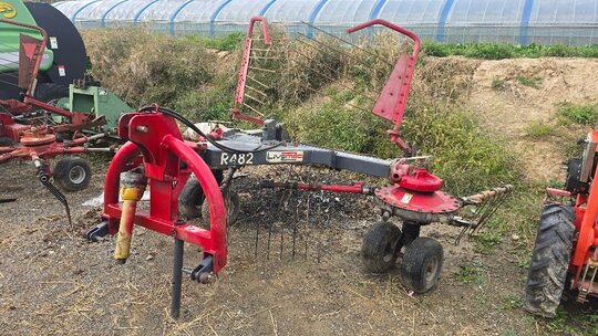라이브맥 레이크 R482 앞좌측면