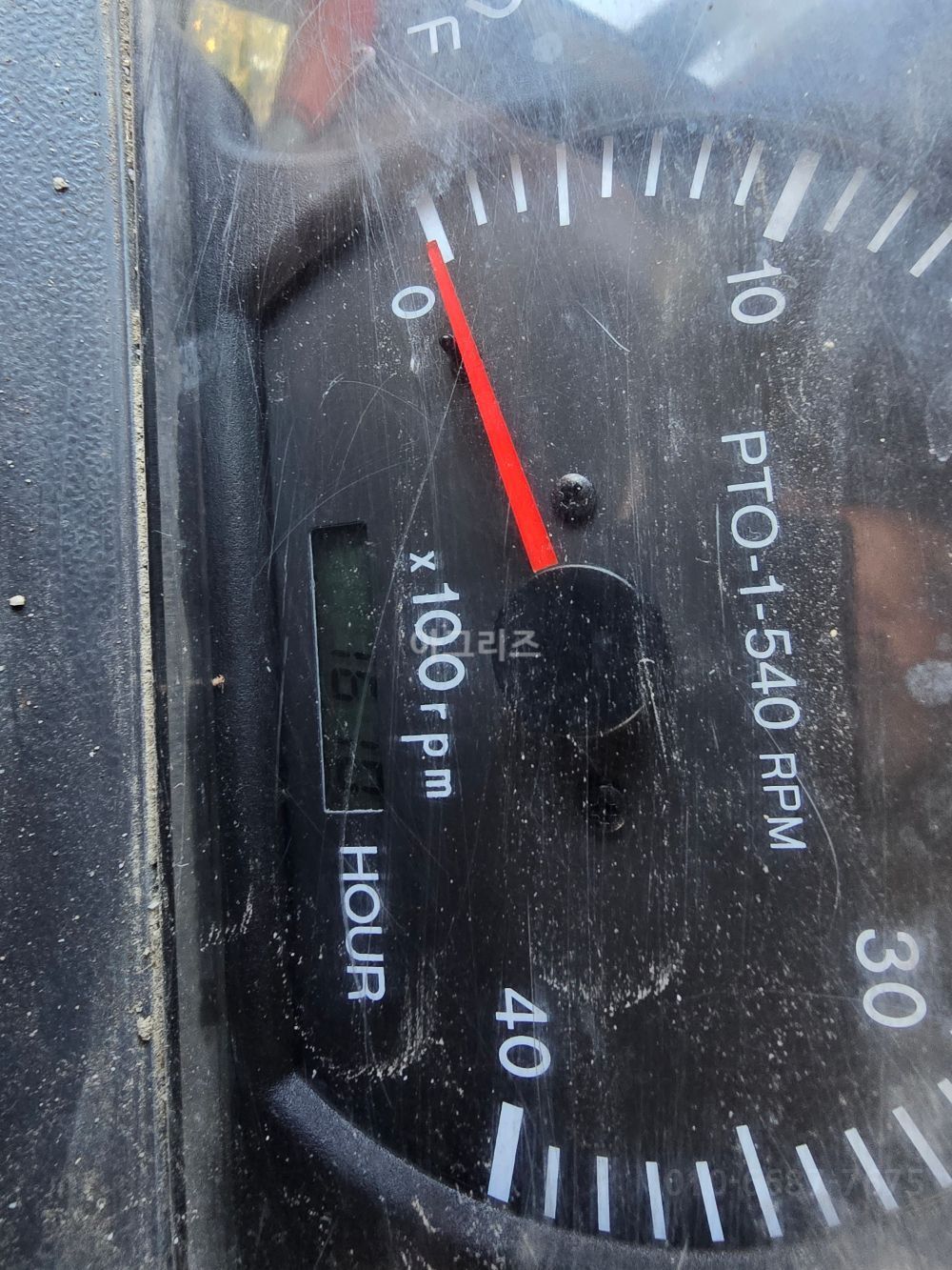 대동 트랙터 PX1000 (100마력) 뒤우측면
