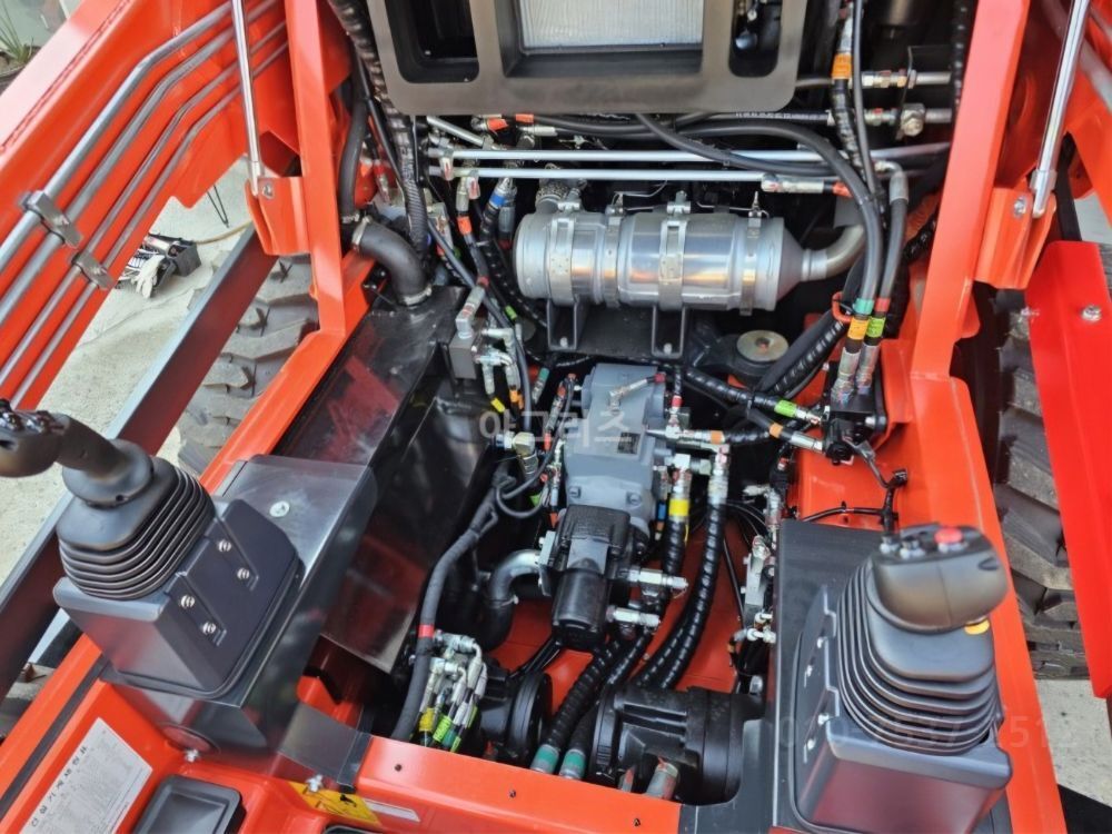 Daedong Skid steer loader SL750-L  뒤우측면