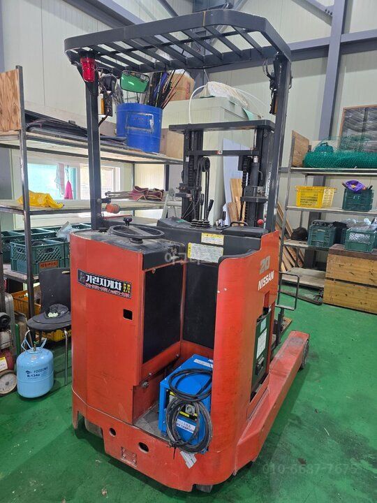 Nissan Forklift 20 전동 입승식 (2톤) 앞좌측면