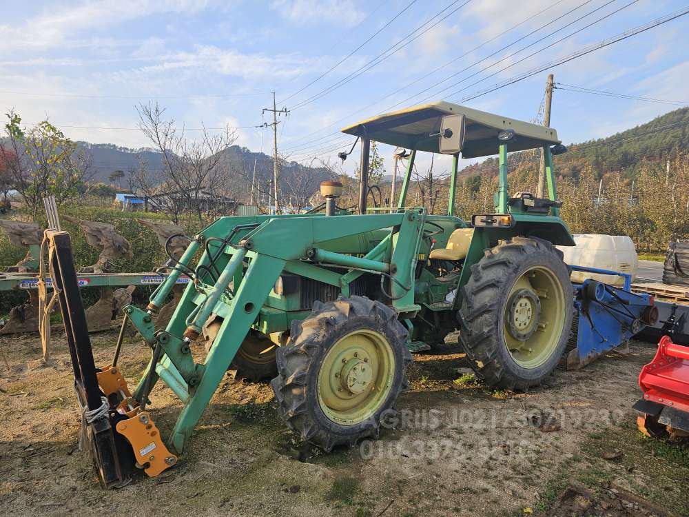 JohnDeere Tractor 1650K (51hp) 앞좌측면