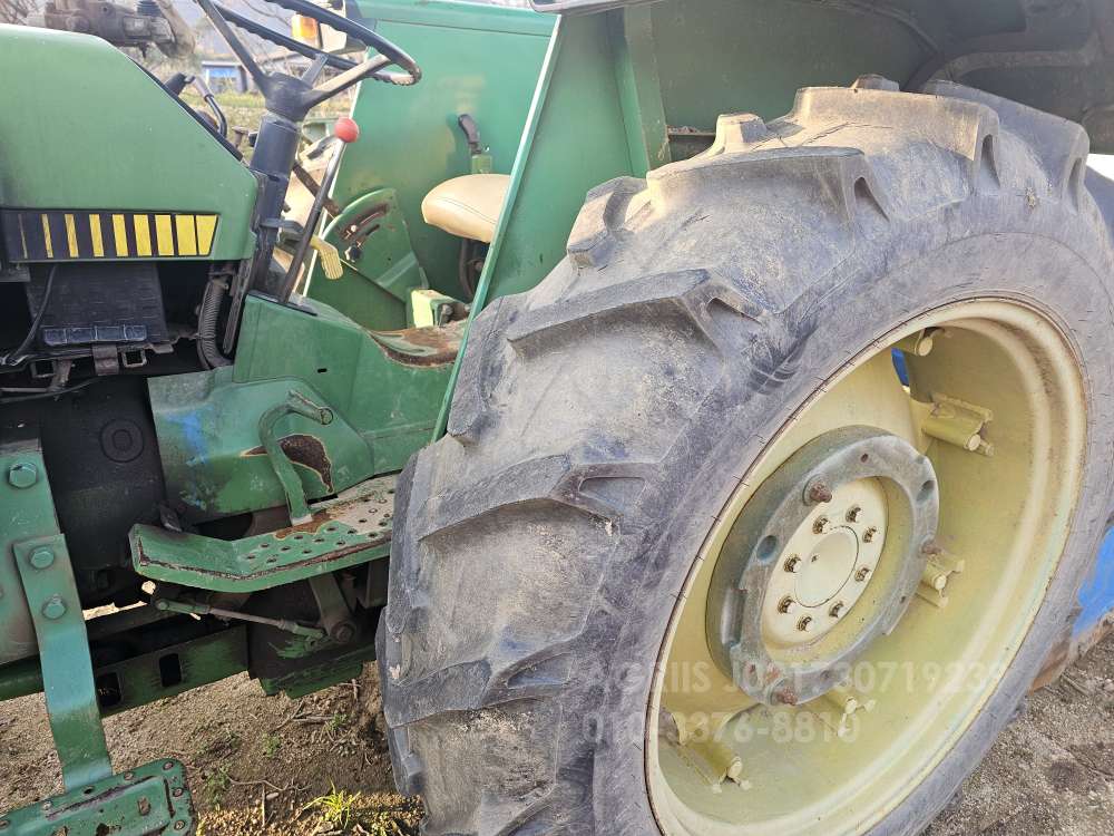 JohnDeere Tractor 1650K (51hp) 운전석