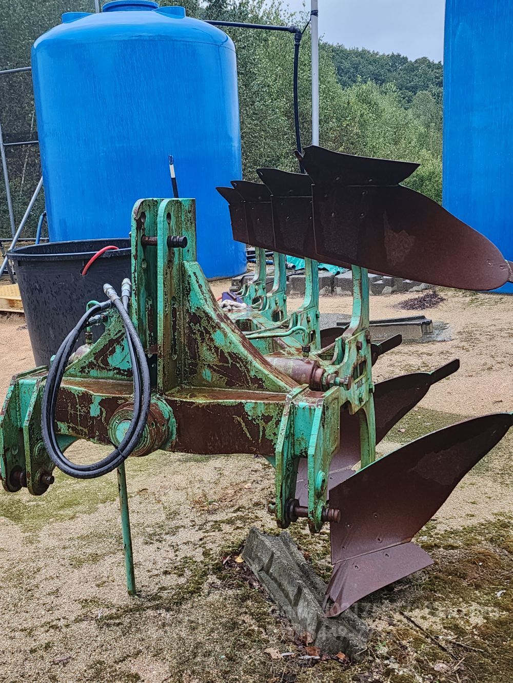 한국푸라우대창공업 쟁기 KP4500W 뒤우측면