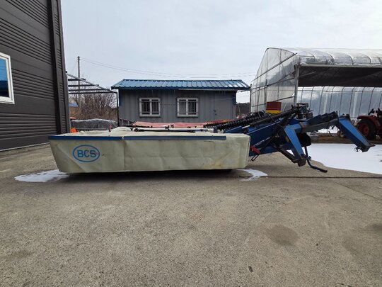 라이브맥 모아컨디셔너 LDMC5 앞좌측면