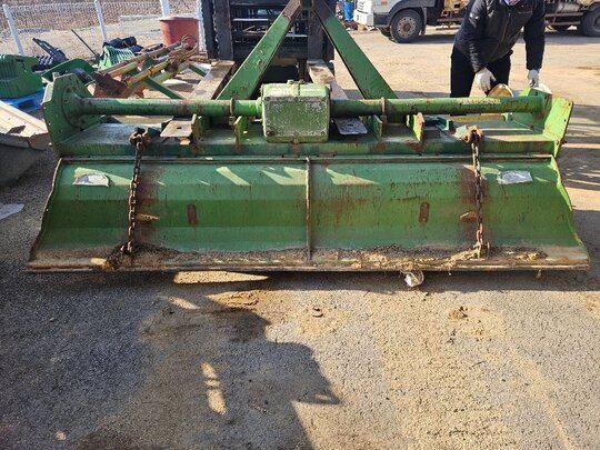 첼리 로타리 F260 (경폭260cm) 앞좌측면