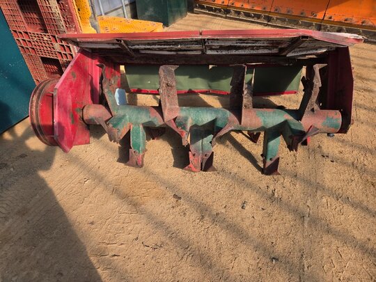  Manure Spreader 퇴비살포기  앞좌측면