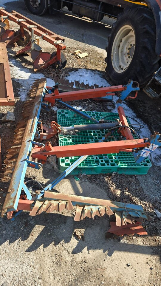  오리발Harrow 450  앞좌측면