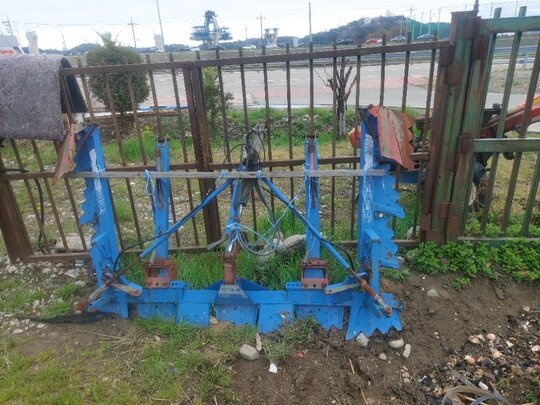 Daeho Harrow KR4600  앞좌측면