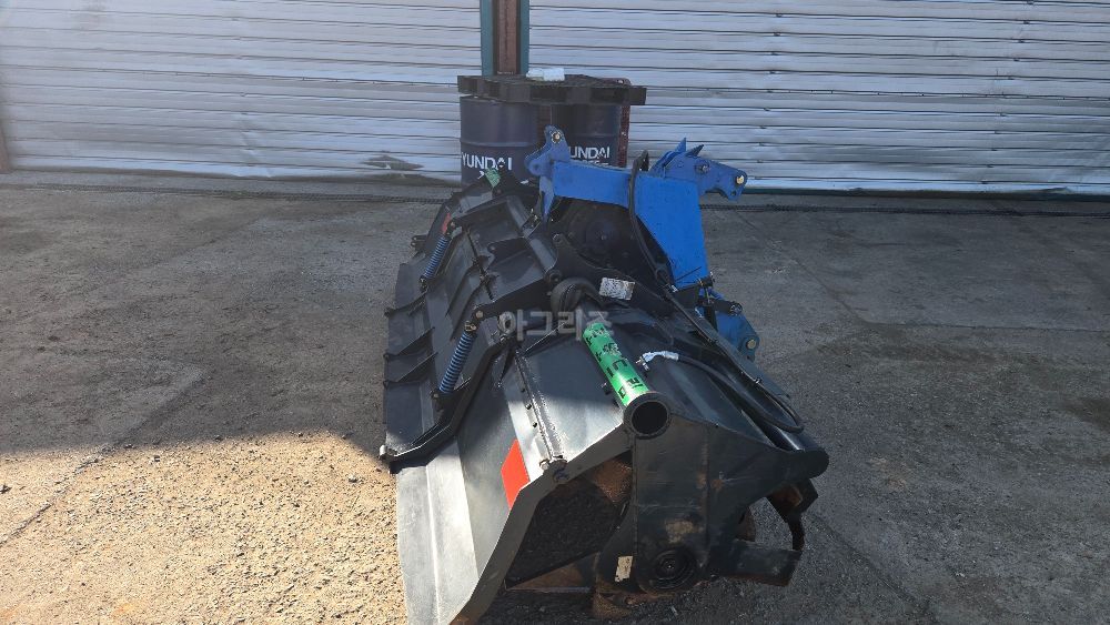  Rotavator TR40 (경폭4000cm) 뒤우측면