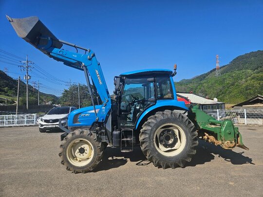 LS 트랙터 P7180 (80마력) 앞좌측면