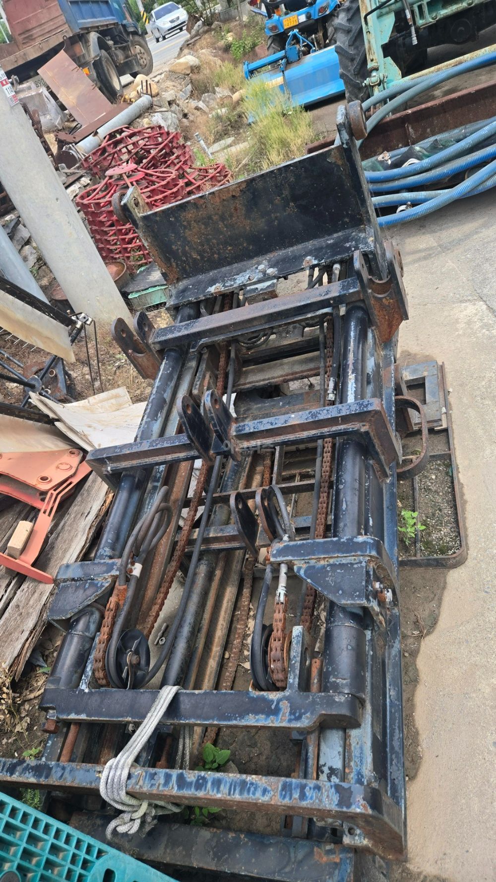 Doosan Forklift 트랙터용 (2톤) 뒤우측면