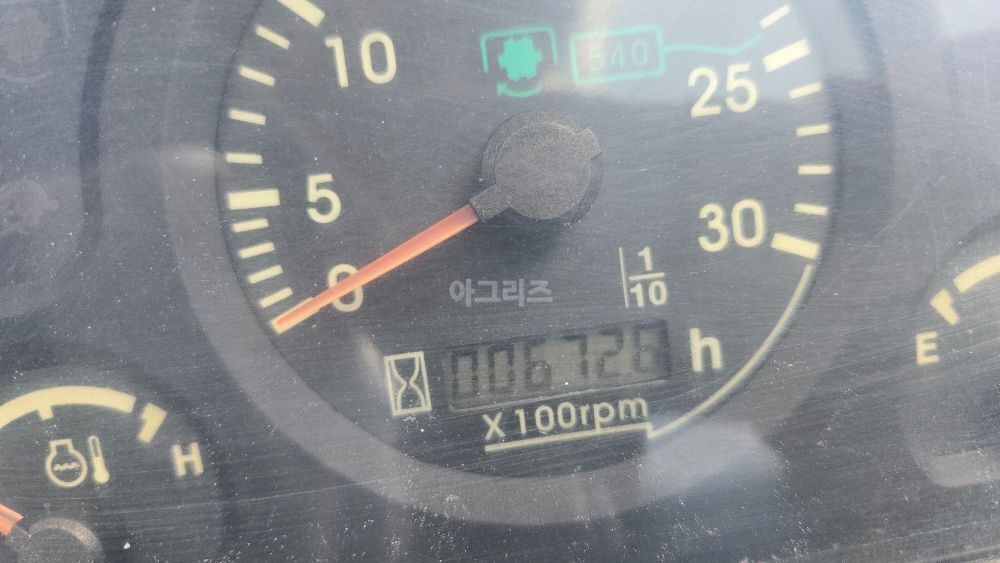 LS 트랙터 I28 (28마력) 뒤우측면