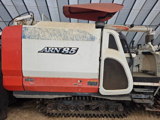 Kubota Combine Harvester ARN85 (5Rows) 앞좌측면