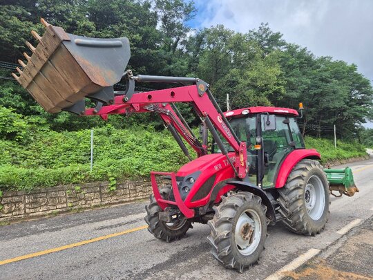 TYM 트랙터 TX1003 (102마력) 앞좌측면