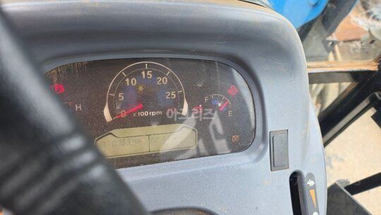 LS Tractor XR4145 (45.5hp) 앞좌측면